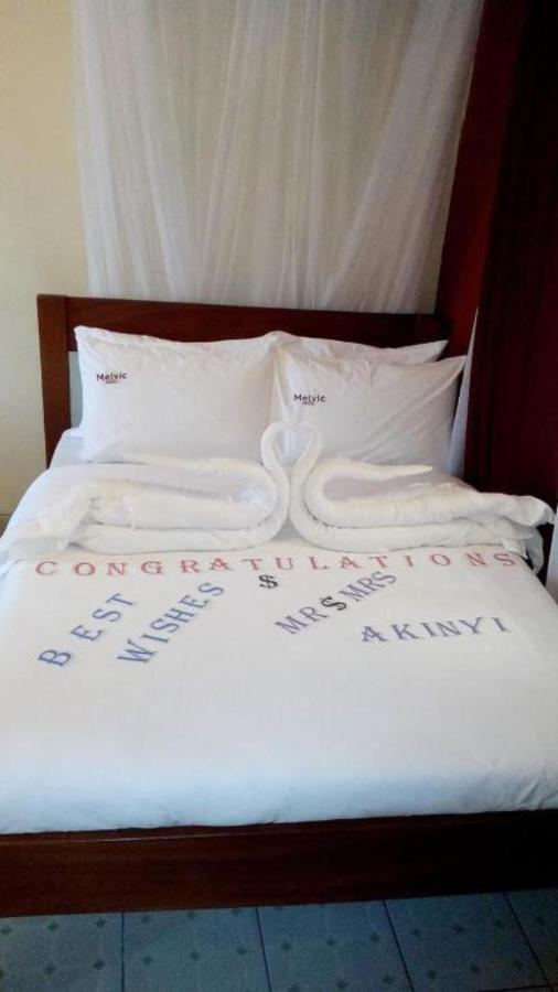 Melvic Hotel Kisumu Buitenkant foto