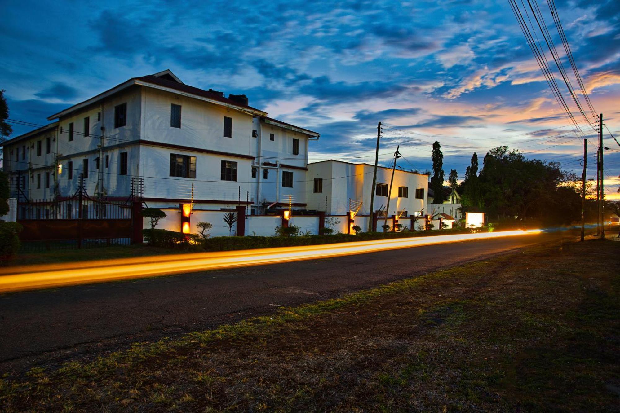 Melvic Hotel Kisumu Buitenkant foto